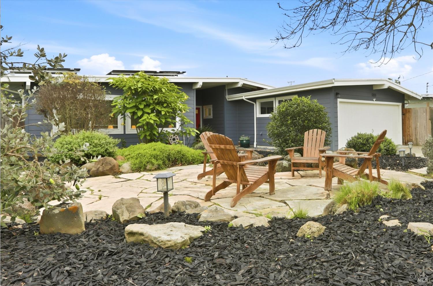 868 Rincon Way San Rafael, CA 94903 - Photo 1 of 1 Gallery Image 1