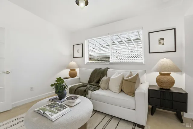 $999,000 | 868 Rincon Way, San Rafael, CA 94903