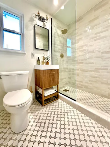 $999,000 | 868 Rincon Way, San Rafael, CA 94903