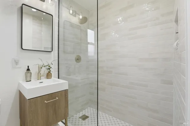 $999,000 | 868 Rincon Way, San Rafael, CA 94903