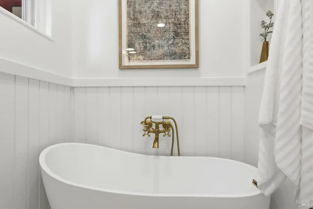 $999,000 | 868 Rincon Way, San Rafael, CA 94903