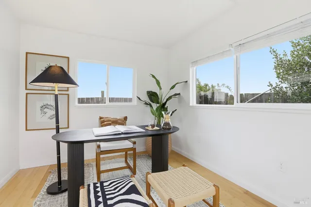 $999,000 | 868 Rincon Way, San Rafael, CA 94903