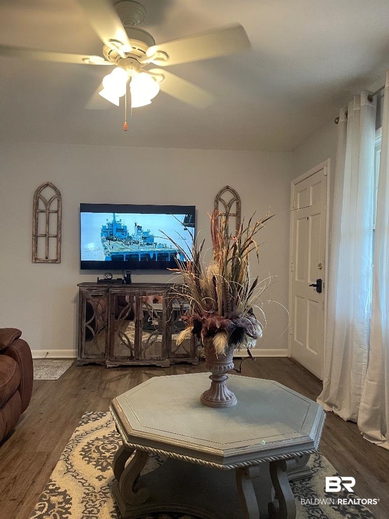 126 Rita Avenue Daphne, AL 36527 - Photo 2 of 11