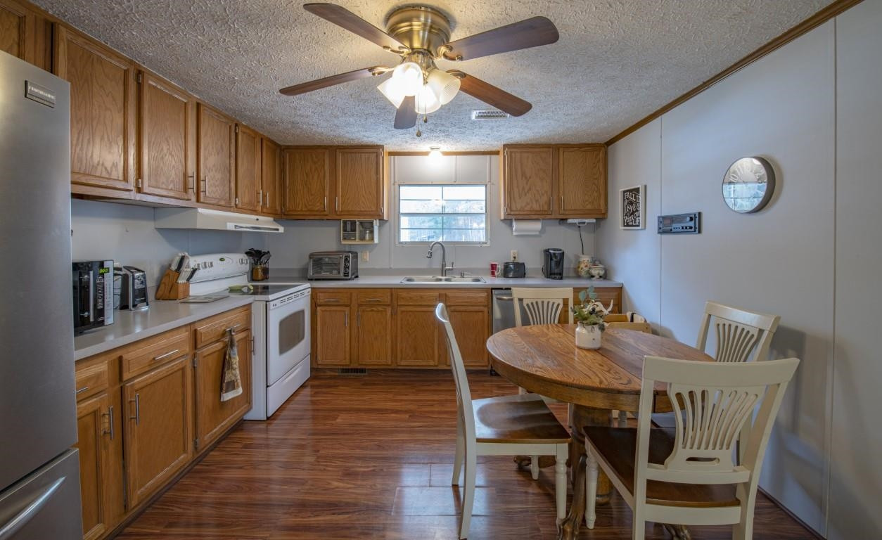 145 Davis Road Wendell, NC 27591 - Photo 12 of 24 Photo 12