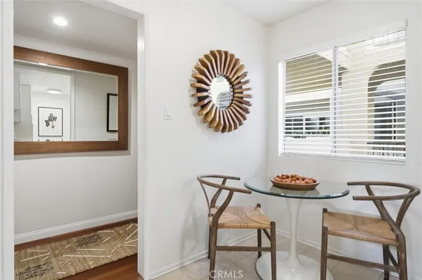 $959,000 | 222 7th Street, Unit 202, Santa Monica, CA 90402