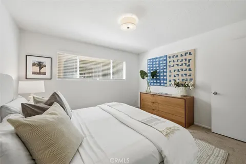 $959,000 | 222 7th Street, Unit 202, Santa Monica, CA 90402