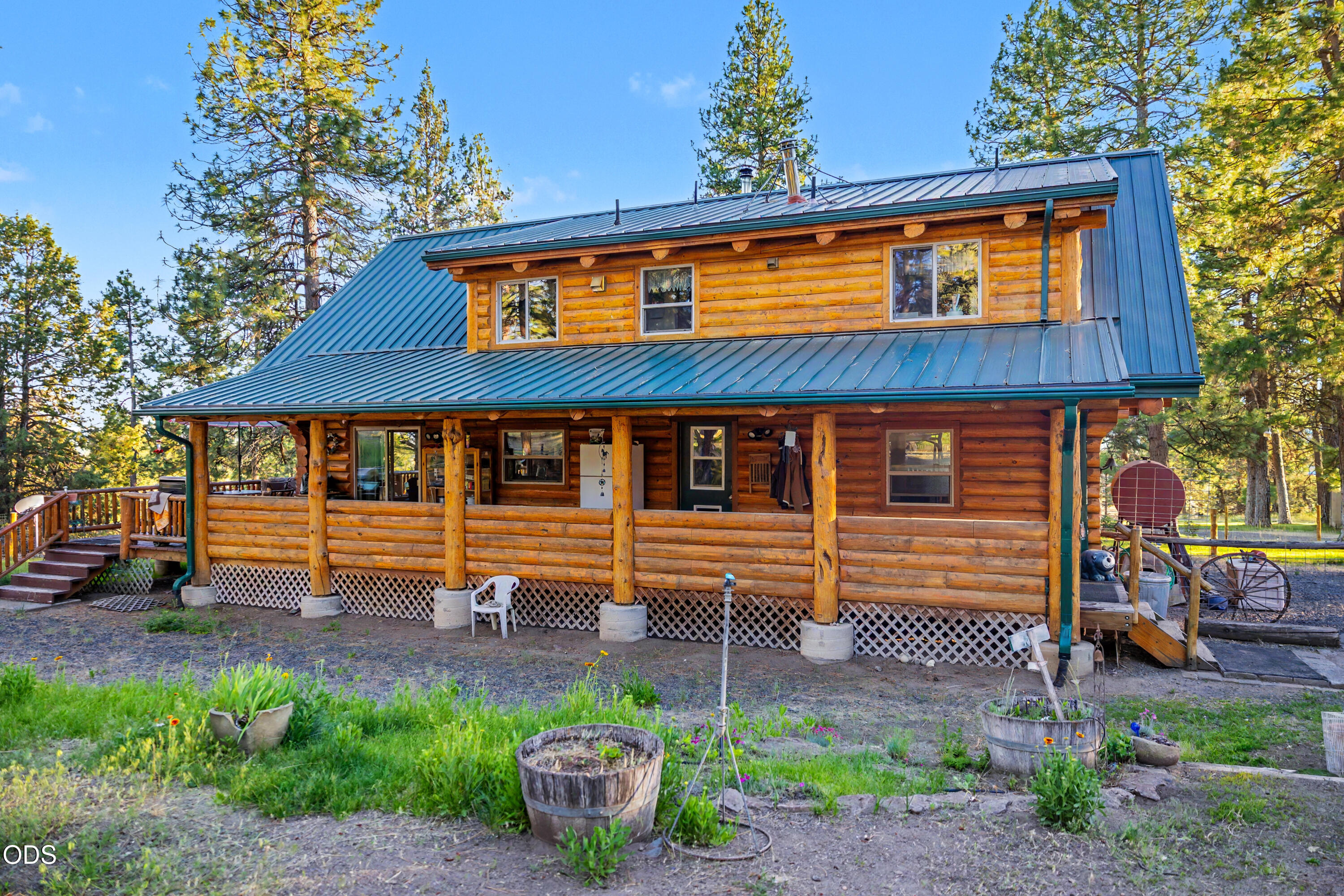 28333 Yonna Wood Road Bonanza, OR 97623 - Photo 2 of 61