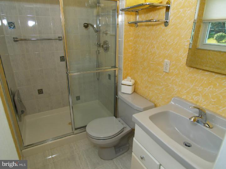 324 Golf Hills Road Havertown, PA 19083 - Photo 22 of 24 Gallery Image 22