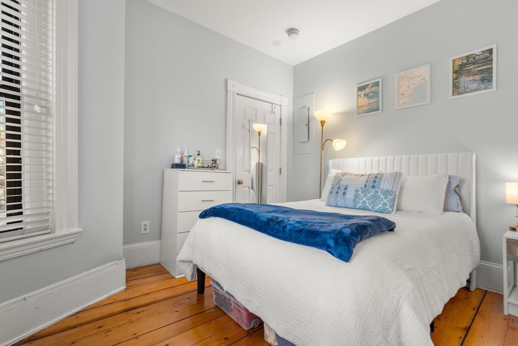 4 Symphony Road, Unit 4 Boston, MA 02115 - Photo 9 of 17 Gallery Image 9