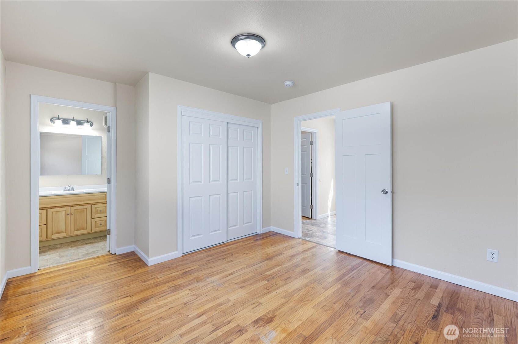 2938 Washington Way Longview, WA 98632 - Photo 12 of 21 a view of empty room
