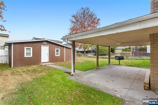 $649,000 | 407 Van Luyn Terrace, Saddle Brook, NJ 07663