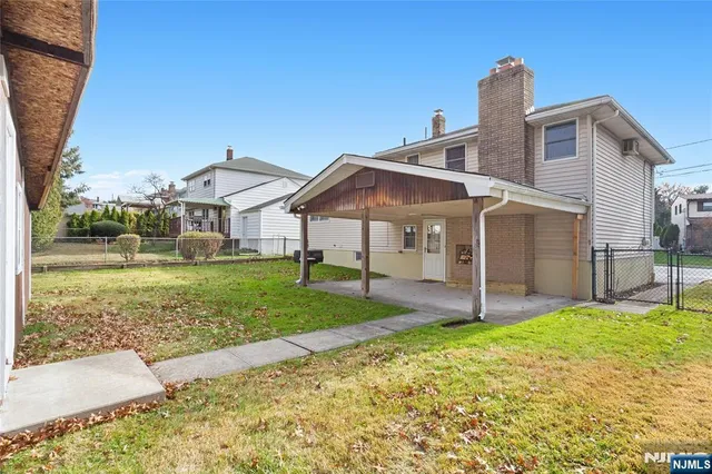 $649,000 | 407 Van Luyn Terrace, Saddle Brook, NJ 07663