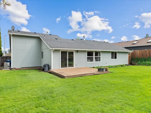$421,000 | 1961 Cuckoo Court Northwest, Salem, OR 97304