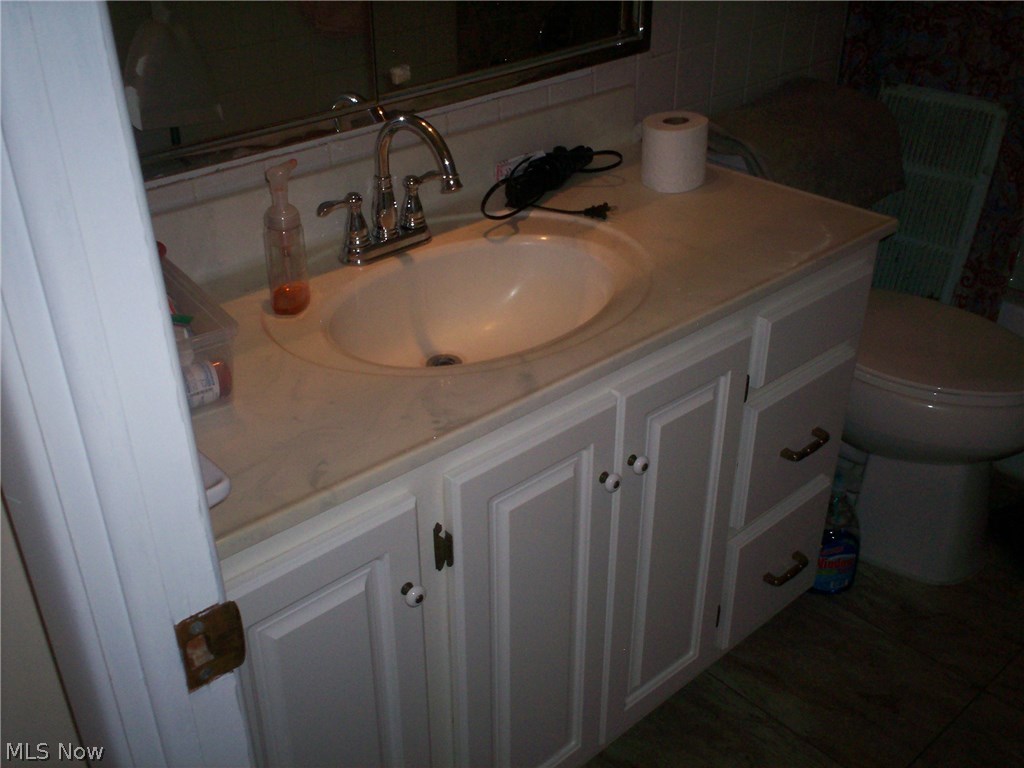 6640 Pearl Road, Unit 705 Cleveland, OH 44130 - Photo 8 of 9