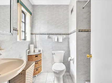 $548,900 | 2285 Northwest 195th Street, Miami Gardens, FL 33056