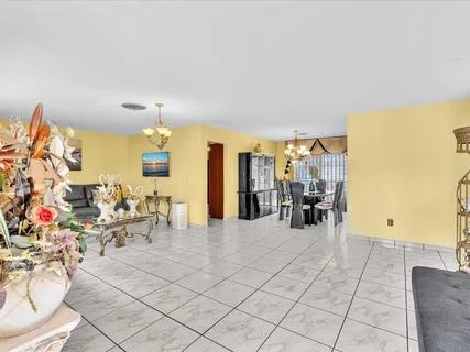 $548,900 | 2285 Northwest 195th Street, Miami Gardens, FL 33056