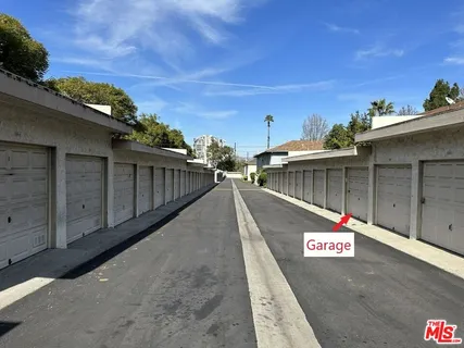 $500,000 | 3641 Kalsman Drive, Unit 4, Los Angeles, CA 90016