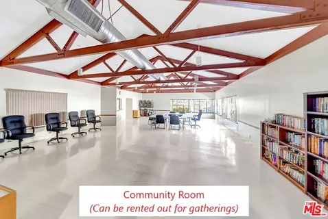 $500,000 | 3641 Kalsman Drive, Unit 4, Los Angeles, CA 90016