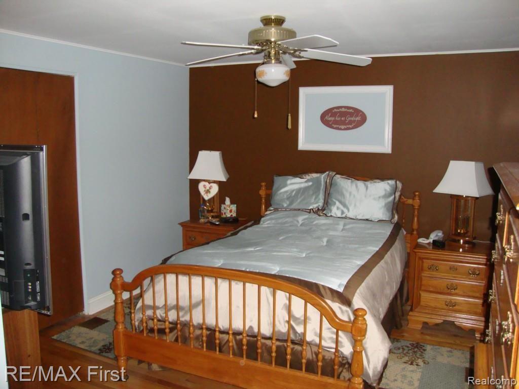 32127 Kelly Road Fraser, MI 48026 - Photo 14 of 24 DSC04062.jpg