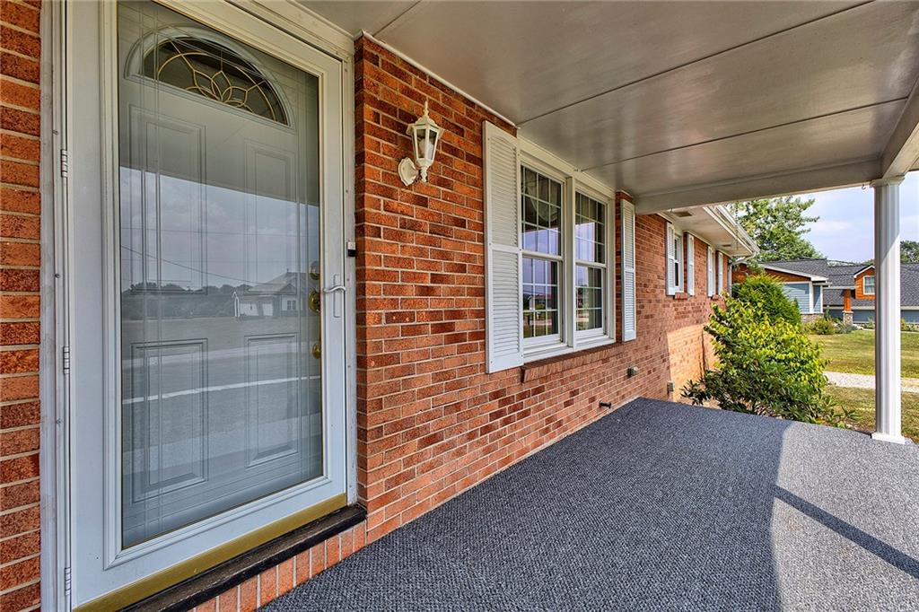 963 Stonebraker Road Indiana, PA 15701 - Photo 3 of 37 Gallery Image 3
