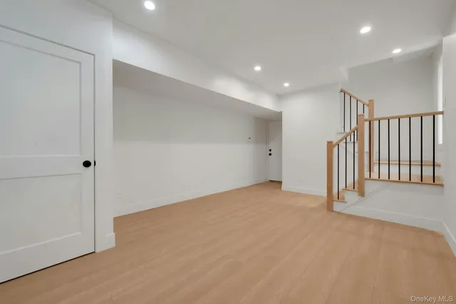 a view of a livingroom with a hallway