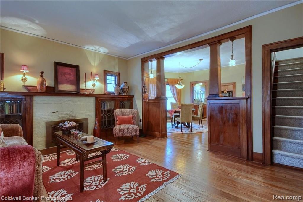101 Base Line Road Northville, MI 48167 - Photo 5 of 33