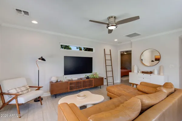 $699,999 | 1413 West Glenrosa Avenue, Phoenix, AZ 85013