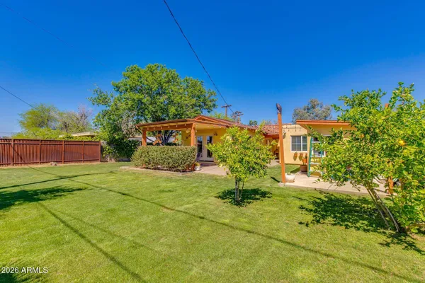 $699,999 | 1413 West Glenrosa Avenue, Phoenix, AZ 85013