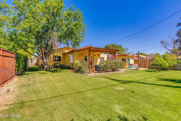 $699,999 | 1413 West Glenrosa Avenue, Phoenix, AZ 85013