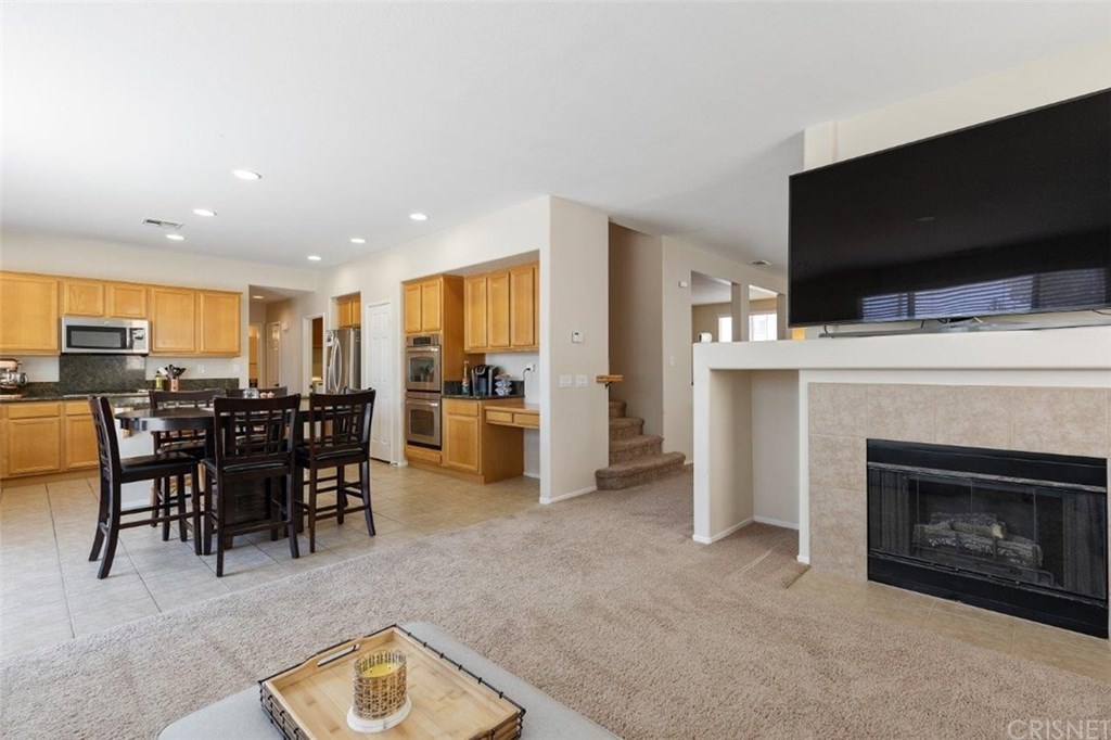 43844 Spring Street Lancaster, CA 93536 - Photo 3 of 55 Gallery Image 3
