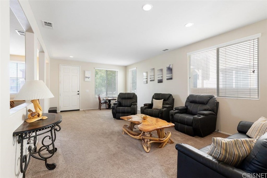 43844 Spring Street Lancaster, CA 93536 - Photo 5 of 55 Gallery Image 5