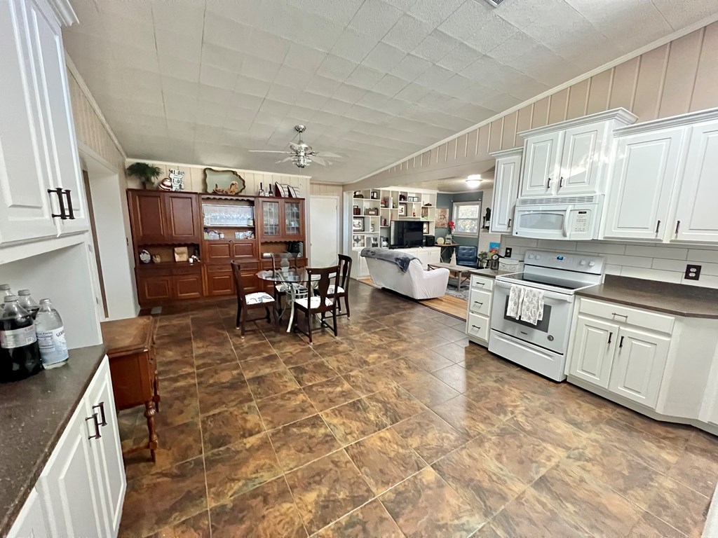 403 Santolina Road Dothan, AL 36303 - Photo 15 of 27
