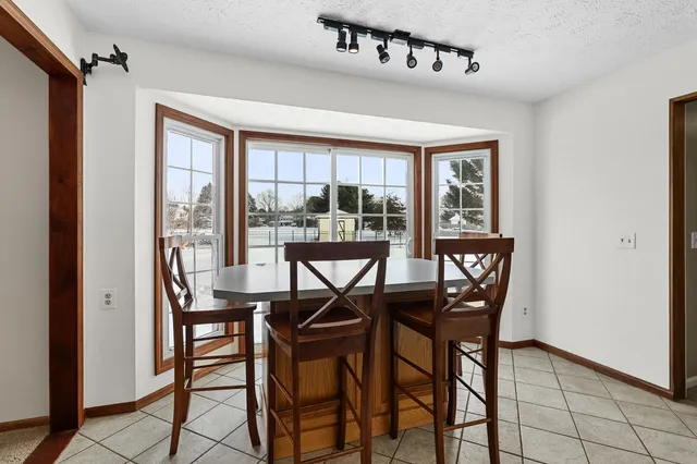 $395,000 | 9445 Treetop Drive, Galesburg, MI 49053