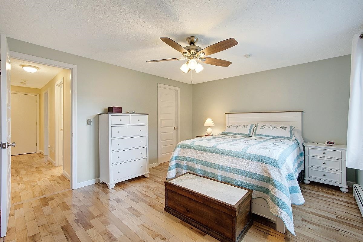 81 Seabury Hampton, NH 03842 - Photo 17 of 38