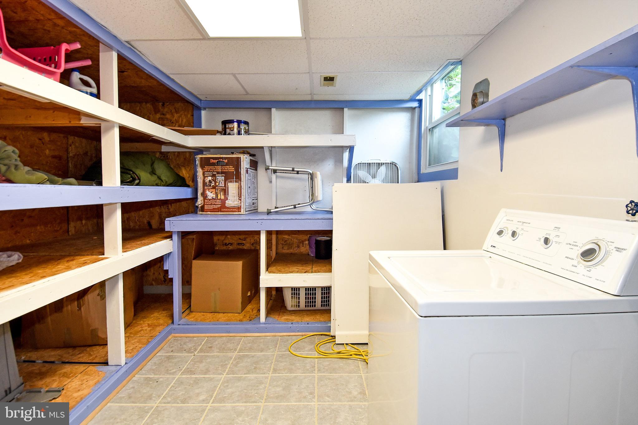 987 Ramoth Church Road Fredericksburg, VA 22406 - Photo 21 of 37 Laundry