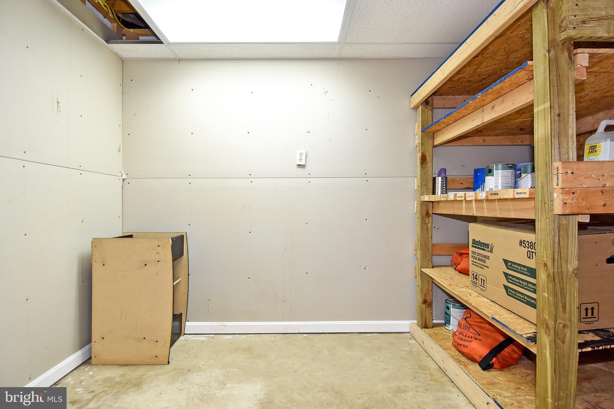987 Ramoth Church Road Fredericksburg, VA 22406 - Photo 26 of 37 Storage