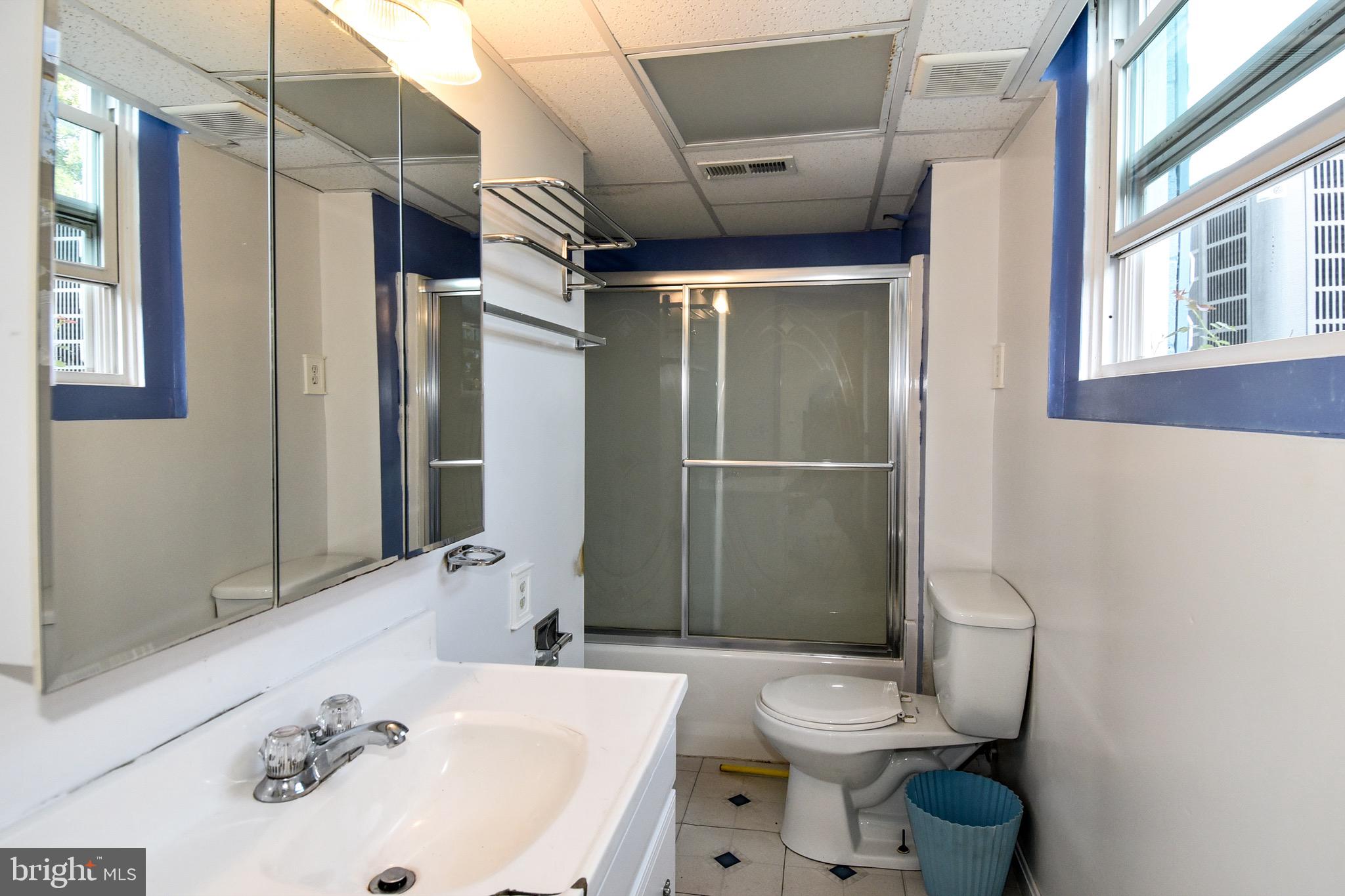 987 Ramoth Church Road Fredericksburg, VA 22406 - Photo 27 of 37 Bathroom