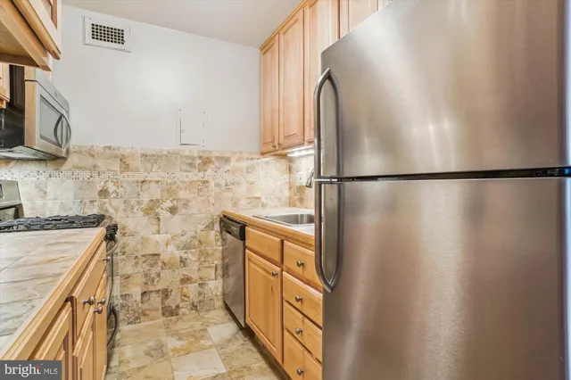 $245,000 | 2475 Virginia Avenue Northwest, Unit 315, Washington, DC 20037