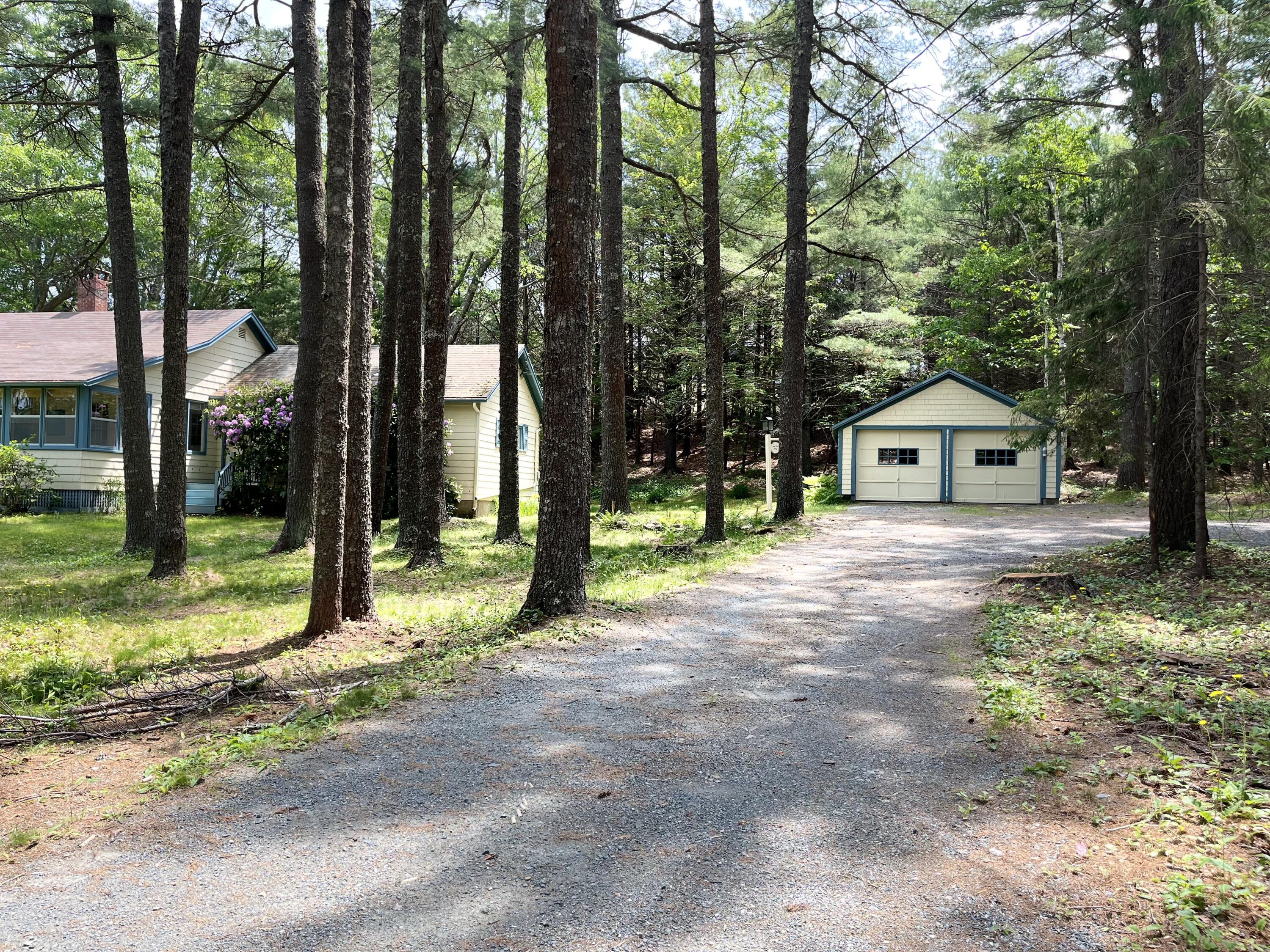 276 Sand Point Road Bar Harbor, ME 04609 - Photo 2 of 28 Driveway