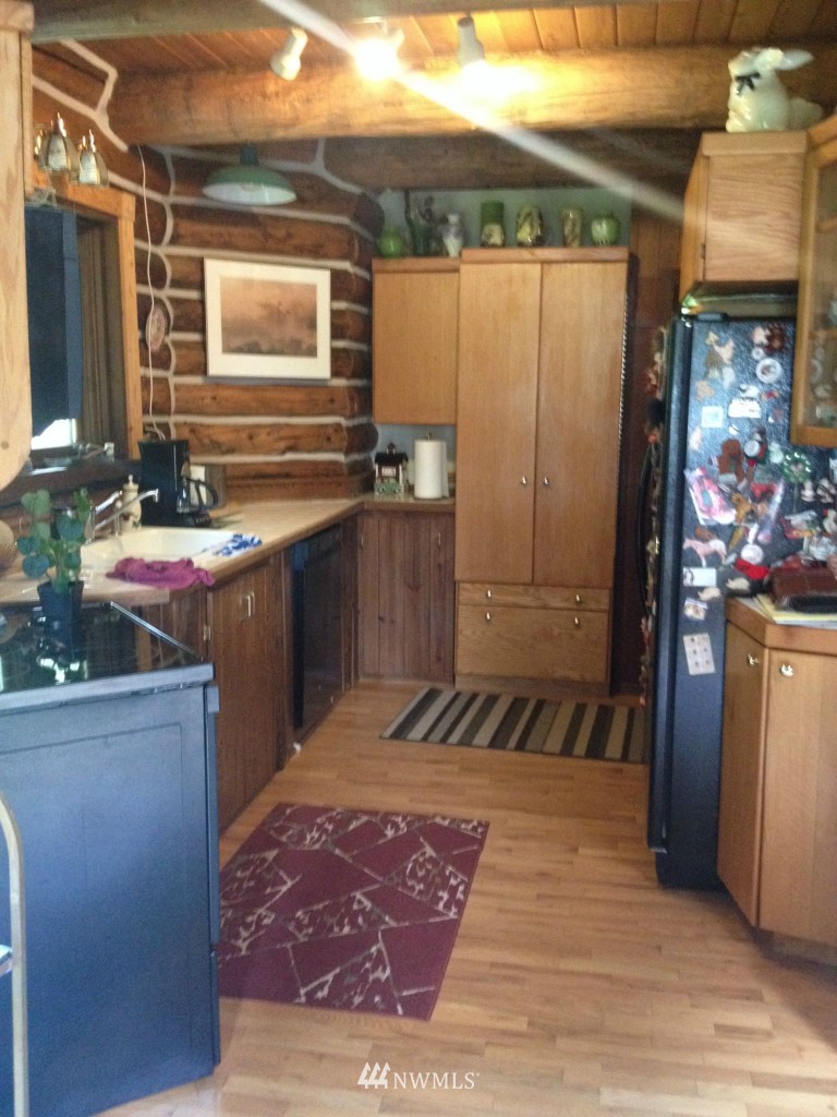 3239 Mosquito Lake Road Deming, WA 98244 - Photo 4 of 15 Gallery Image 4