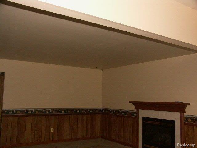 3820 State Road Fort Gratiot, MI 48059 - Photo 17 of 25 great room