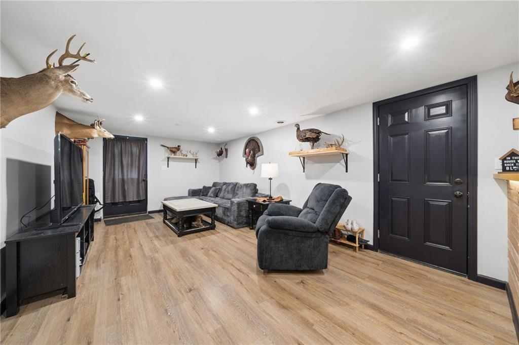351 Steele Road Slickville, PA 15684 - Photo 21 of 33 Gallery Image 21