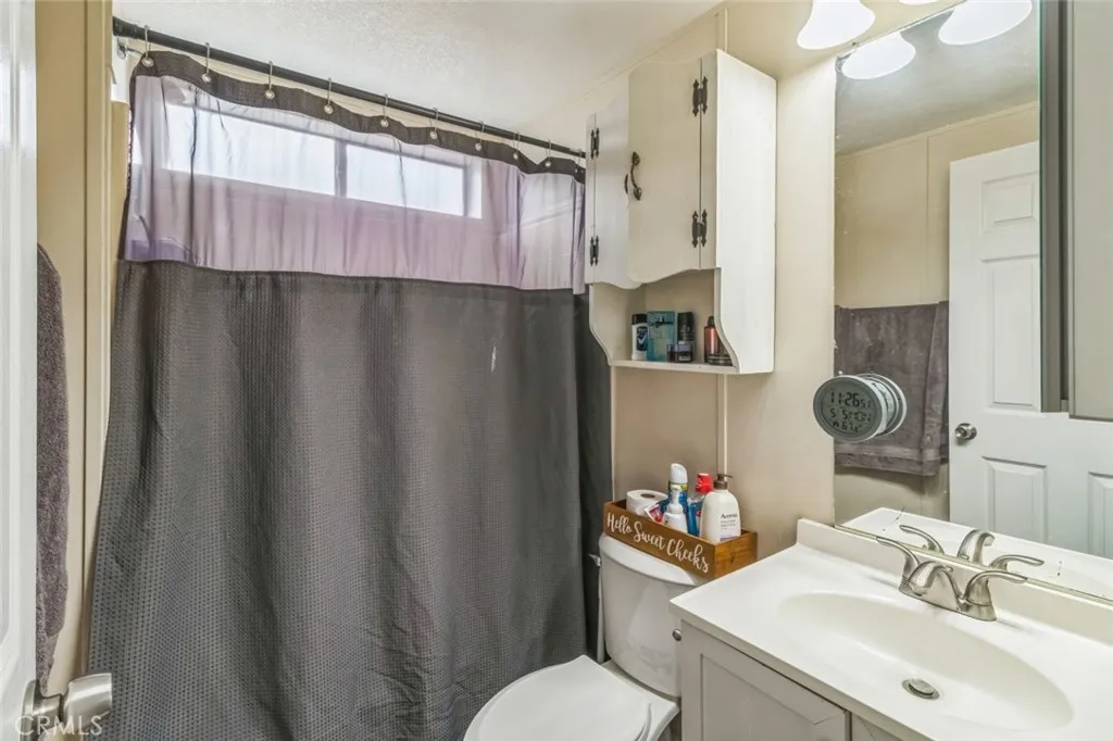 8221 Ilex, Unit 10 Fontana, CA 92335 - Photo 25 of 27