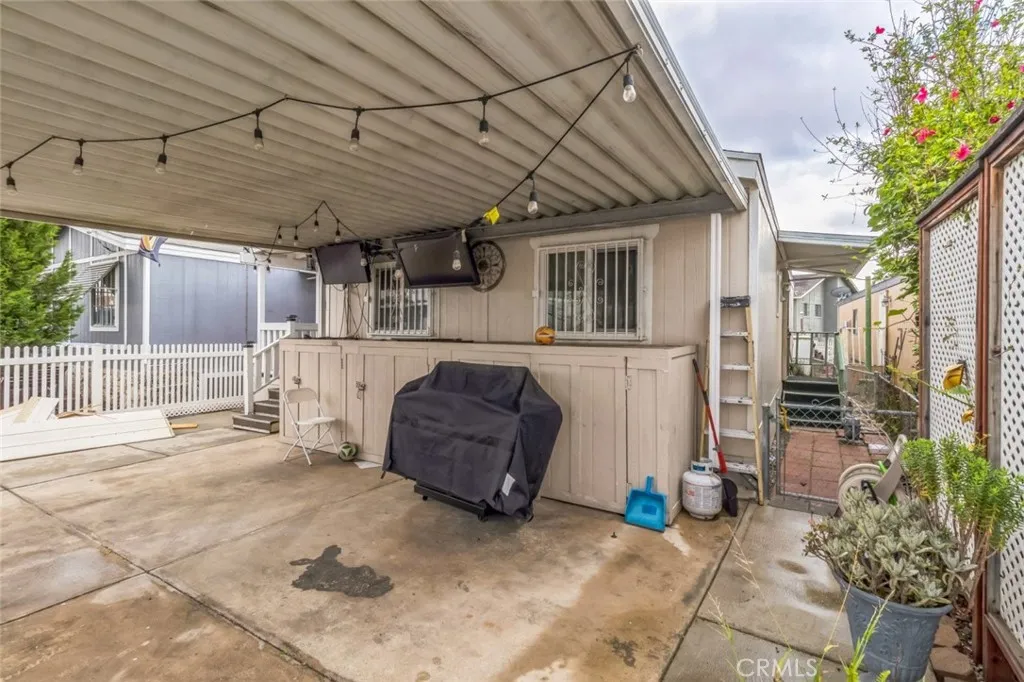 8221 Ilex, Unit 10 Fontana, CA 92335 - Photo 6 of 27