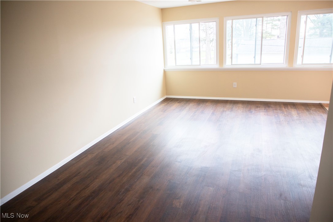 6640 Pearl Road, Unit 203 Cleveland, OH 44130 - Photo 6 of 17