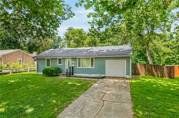 $165,000 | 10516 Richmond Avenue, Kansas City, MO 64134