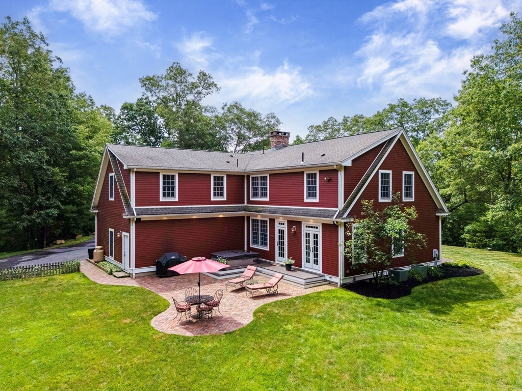36 Mill Road West Brookfield, MA 01585 - Photo 4 of 41 Gallery Image 4