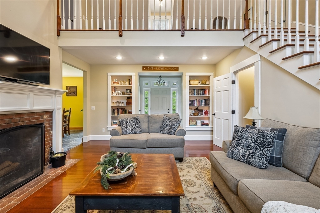 36 Mill Road West Brookfield, MA 01585 - Photo 10 of 41 Gallery Image 10