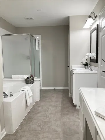 $2,500 | 43 North Merryweather Circle, The Woodlands, TX 77384