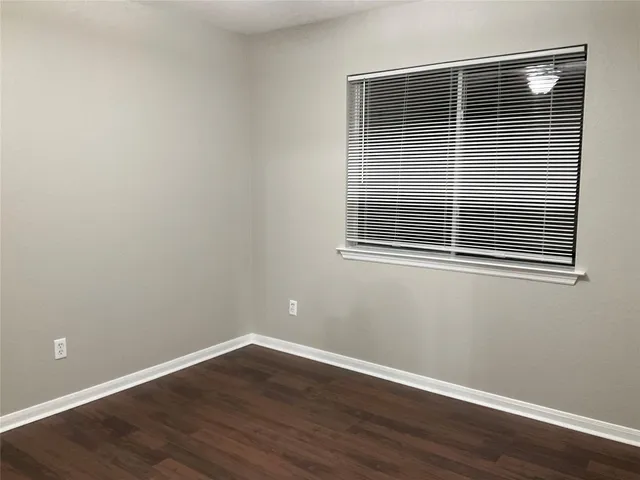 $2,500 | 43 North Merryweather Circle, The Woodlands, TX 77384